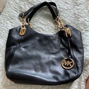 Black leather Michael Kors
